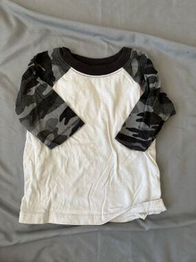 Old Navy White Tee with Gray Camo Raglan and Black Trim